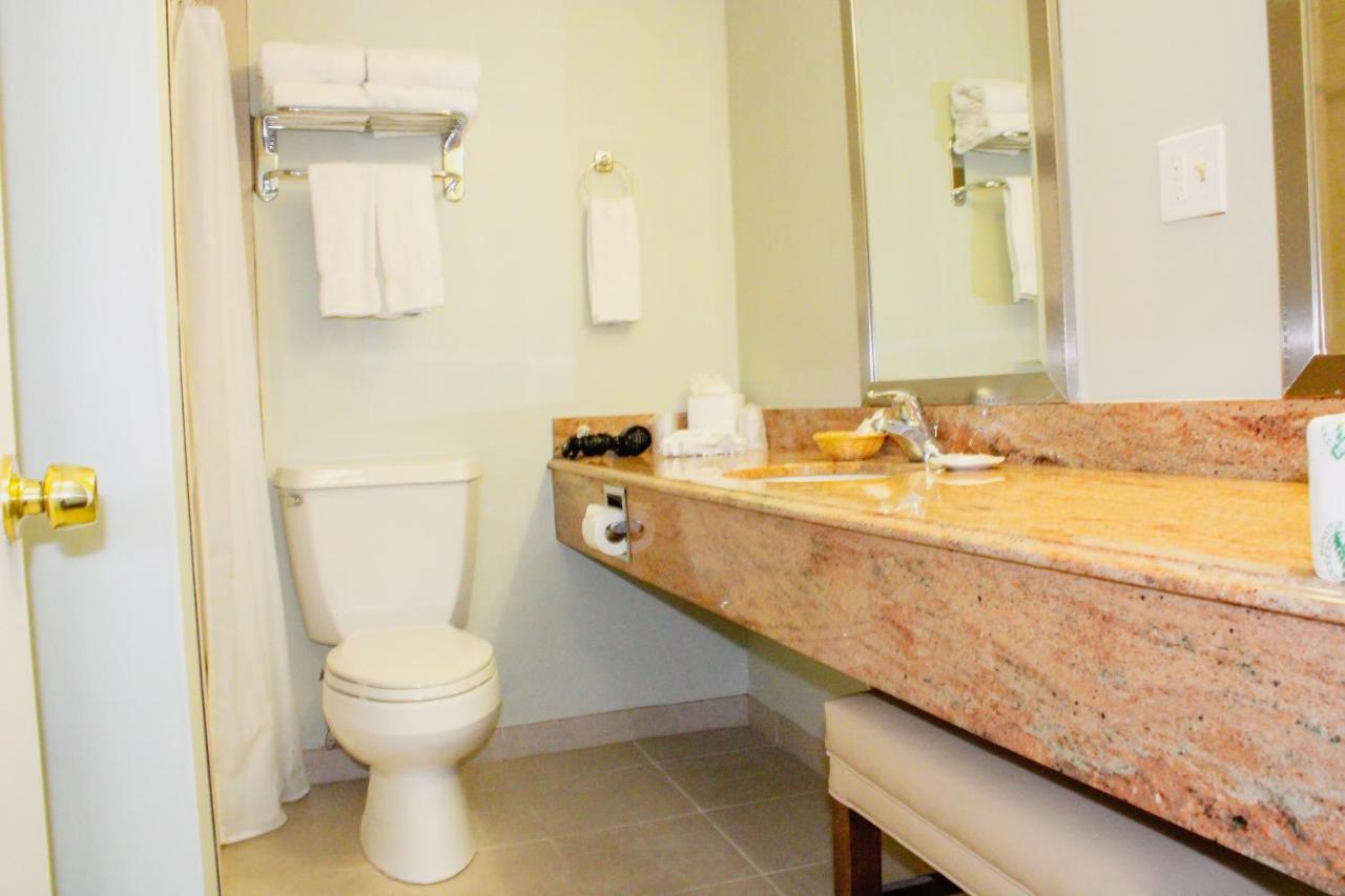 Cape Cod Irish Village - The Emerald Resort Barnstable Exteriör bild